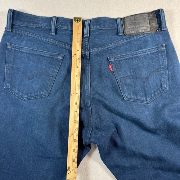 Levis Jeans Mens 38x30 Blue 501 Straight Leg Button Fly Mid Rise - Picture 9 of 12